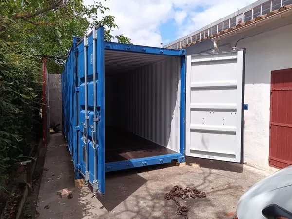 Garage Container 