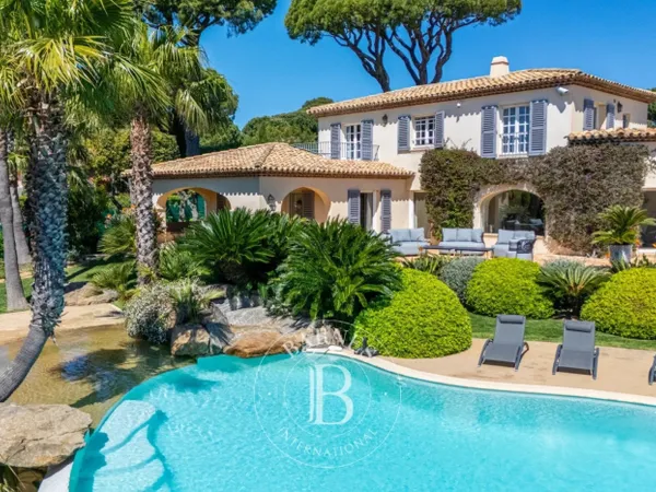 LOCATION SAISONNIÈRE - SAINTE-MAXIME - 5 CHAMBRES - PROCHE PLAGE 