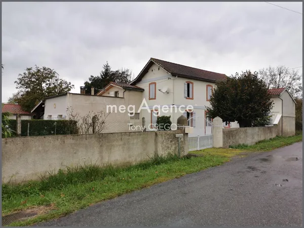 2 maisons habitables de suite - Terrrain 65533 m² 
