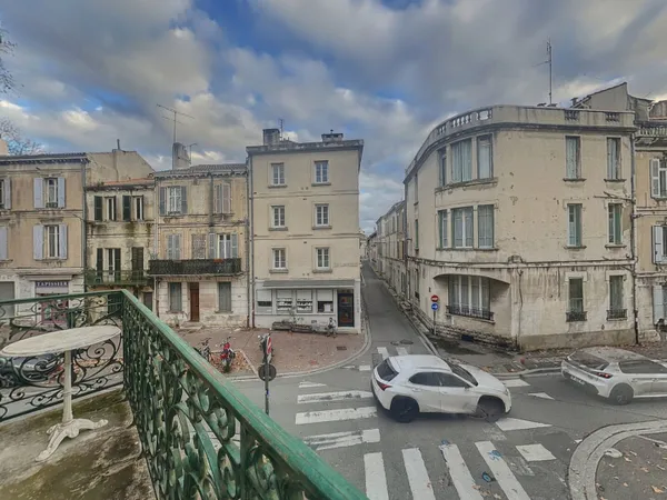 Appartement Avignon 5 pièce(s) 113 m2 