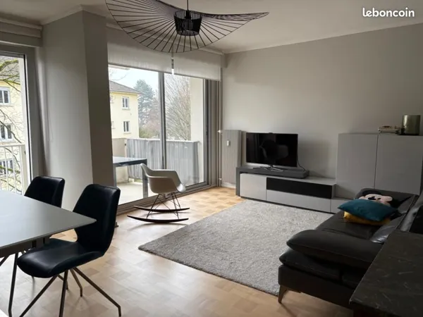 Appartement 4 pièces 94 m² 