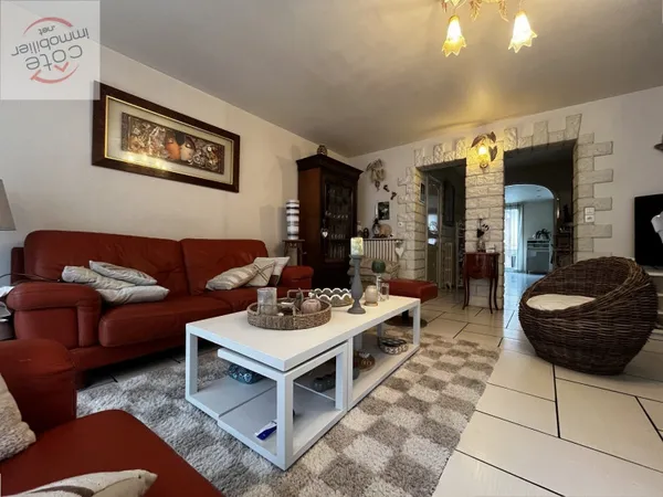 Maison bourgeoise 4 pièces 179 m² 