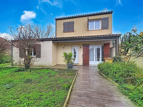 Maison Libourne 5 pièces 108 m2 avec garage 