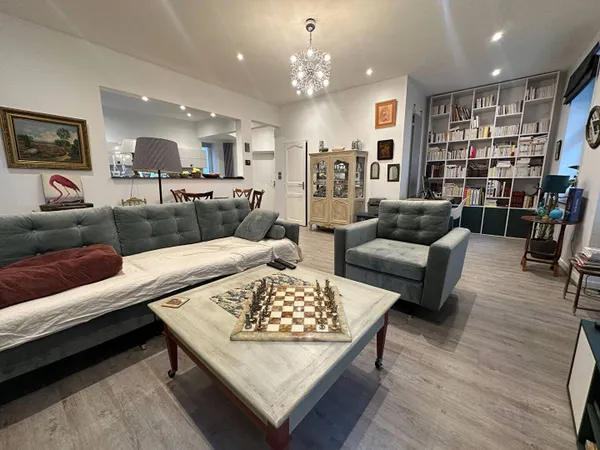 Appartement 4 pièces 95 m² 