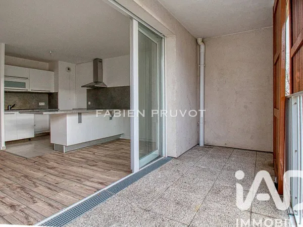 Appartement 3 pièces 64 m² 