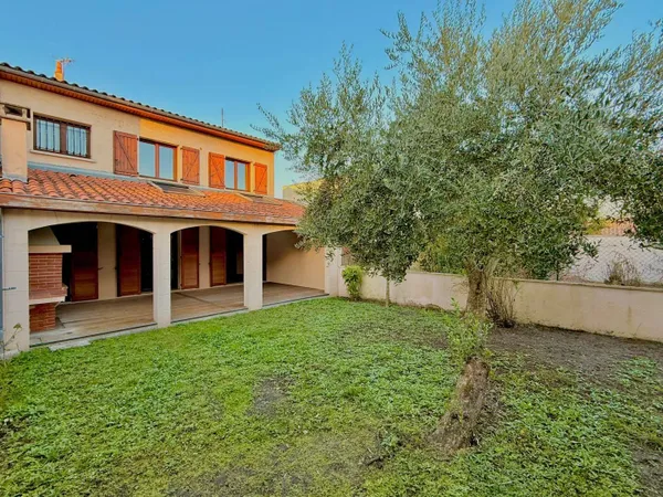 Maison 5 pièces 120 m² 