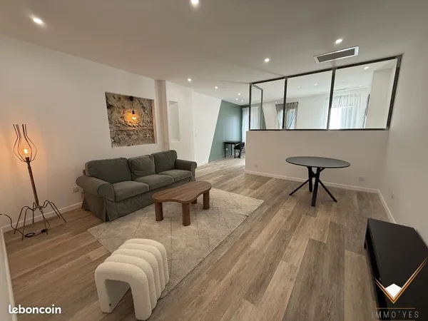 Loft 2 pièces 58 m² 