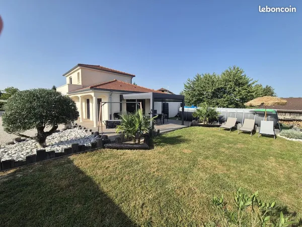 Maison 6 pièces 110 m² 