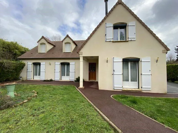 Maison 8 pièces 197 m² 