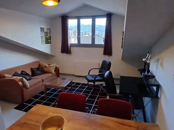 Studio hyper centre 