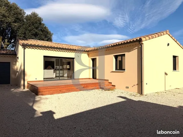 Villa 4 pièces 105 m² 