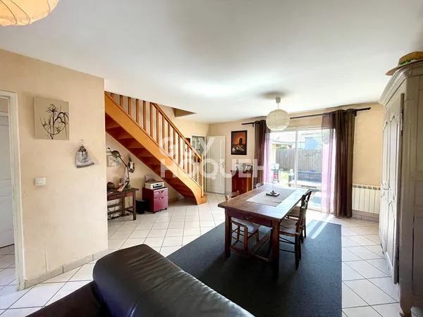 VILLENAVE D'ORNON MAISON RECENTE DE TYPE T4 