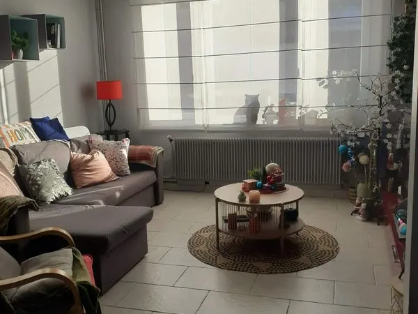 Maison - 4 pièces - 90m² 