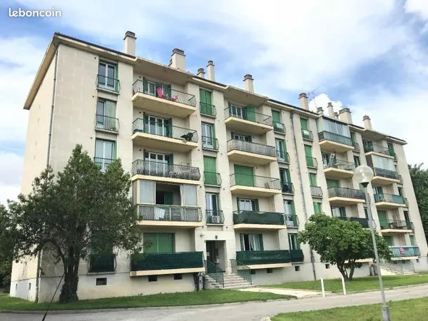 Appartement 1 pièce 32 m² 
