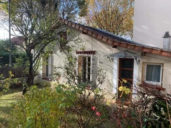 Location meublée étudiant 36m² Antony 