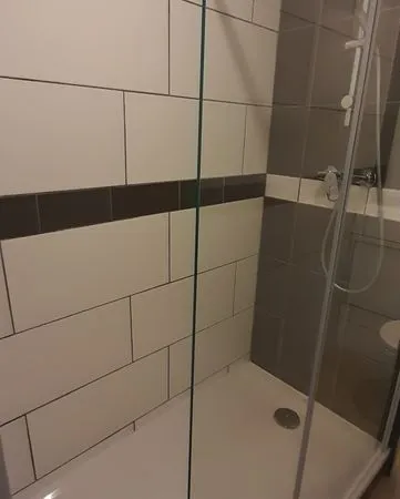 APT meublé pour 1-2 pers, état neuf, 