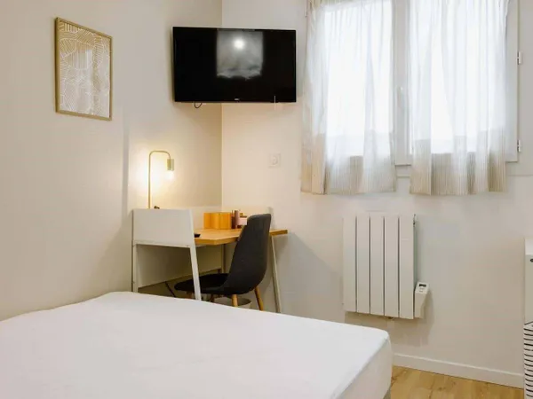 Appartement 1 pièce 15 m² 