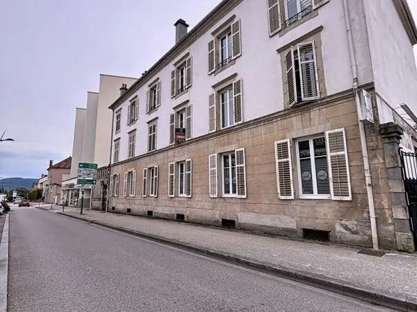 Local 75 m² 