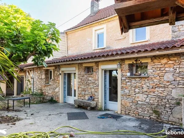 Longère 6 pièces 172 m² 