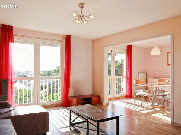 Appartement 4 pièces 79 m² 