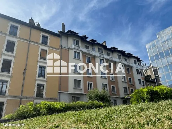 Appartement 3 pièces 71 m² 