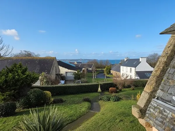 Propriété 8 pièces 178 m² 