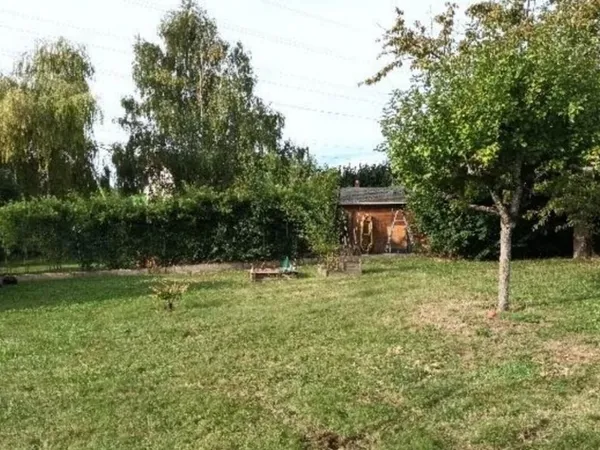 Terrain 327 m² 