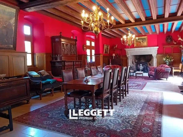 Château 16 pièces 444 m² 