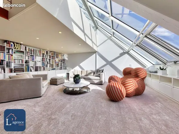 Appartement 6 pièces 257 m² 