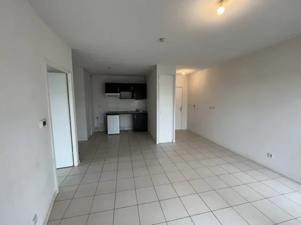 Appartement de 2 pièces principales 