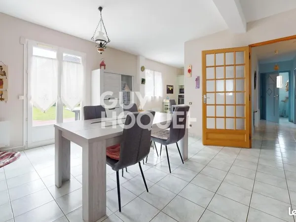 Maison 6 pièces 158 m² 