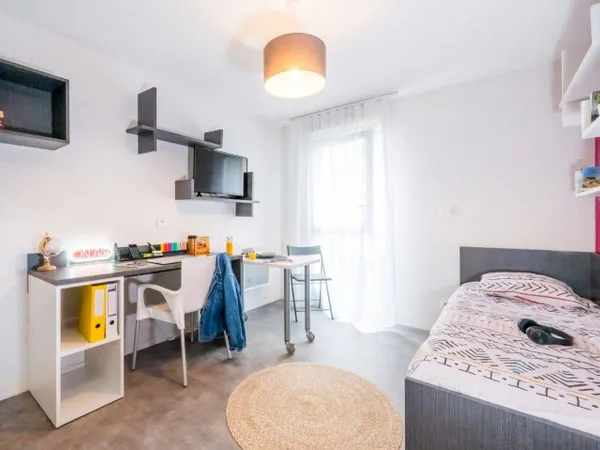 Studio 1 pièce 18 m² 