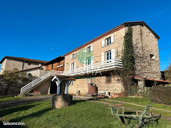 Maison 5 pièces 174 m² 