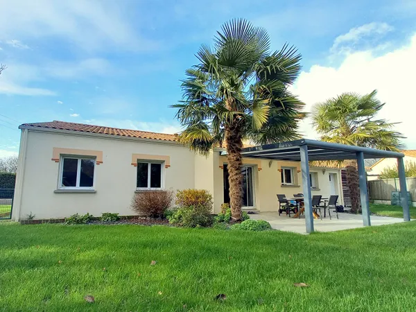 Maison récente de plain pied - proche centre - 125m² - Le Loroux Bottereau 