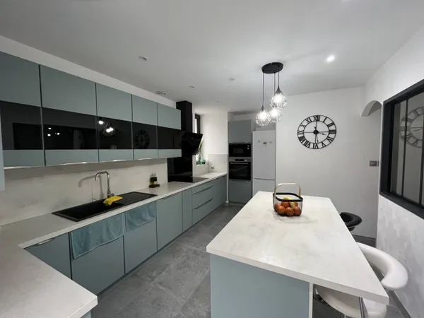 Maison 6 pièces 160 m² 