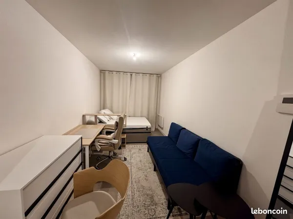 Studio 1 pièce 25 m² 