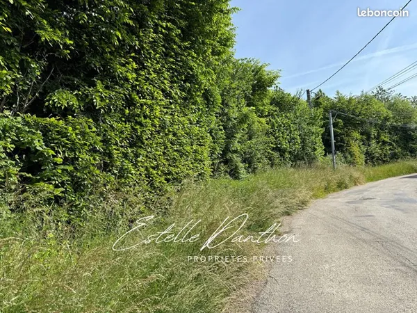 Terrain 700 m² Champier 