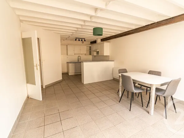 Appartement 4 pièces 82 m² 