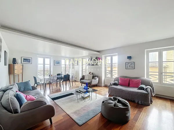 Appartement de 129.68 m² 