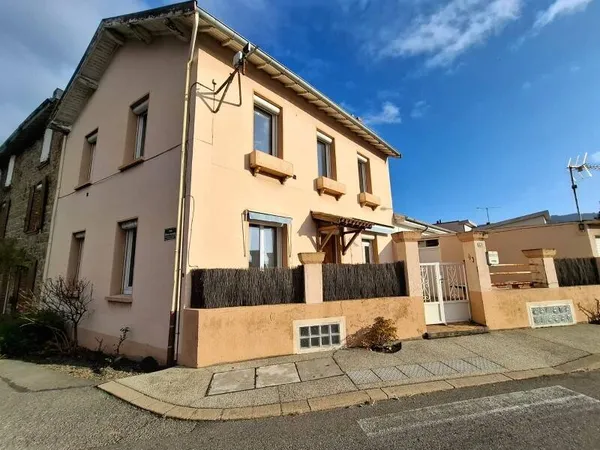 Maison 5 pièces 111 m² 