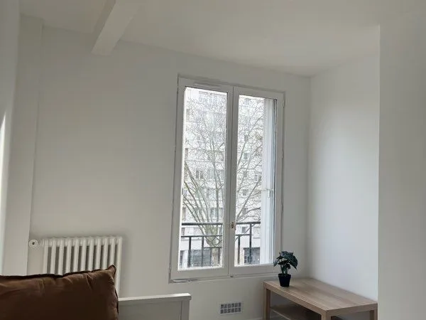 Studio / F1 entièrement meublé refait à neuf - Bagneux (RER B à 5 min) 