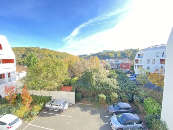 Appartement neuf 4 pièces 79 m² 