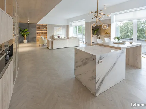 Appartement 4 pièces 82 m² 