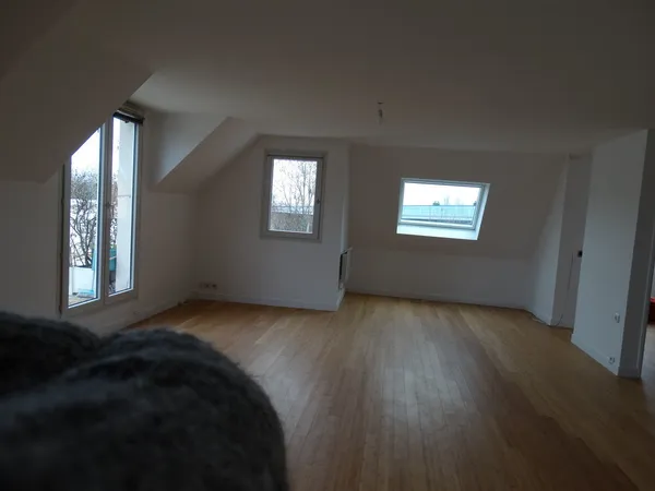 duplex avec terrasse sans vis à vis.rare grande terrasse 