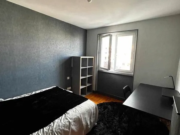 Loue chambre en colocation 