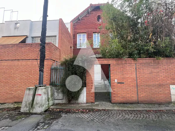 Maison 10 pièces 250 m² 