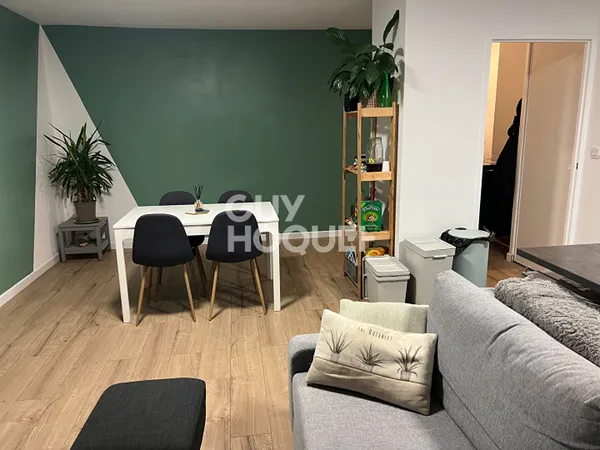À LOUER ? T3 meublé - avec balcon et parking ? Résidence Villa Kennedy 