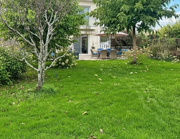 Maison 6 pièces 148 m² 