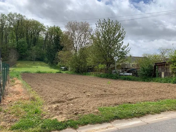 Terrain en individuel 1007 m² 