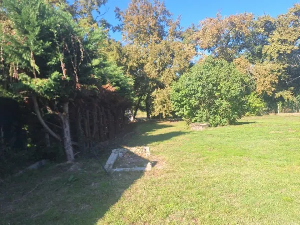 Terrain 1000 m² 